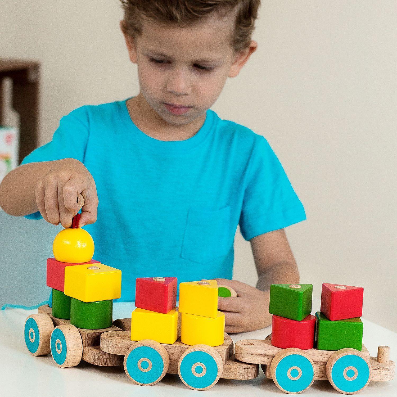 Wooden little chick train - Educational toy - T&M Toys